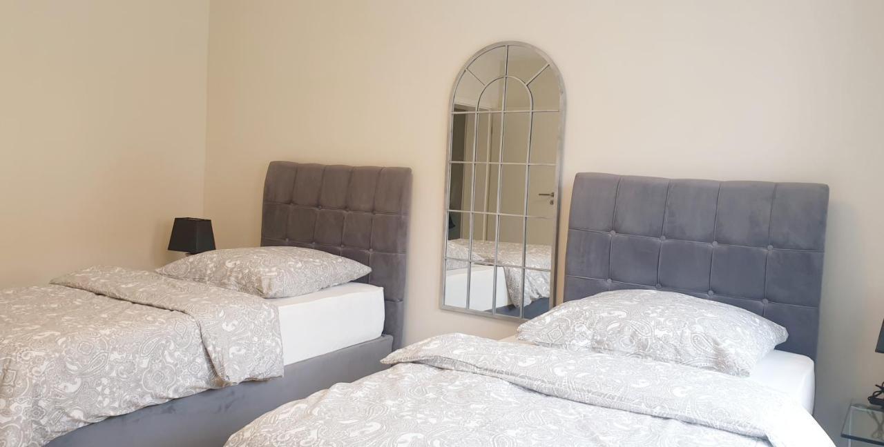 Moderne Zweizimmerwohnung 에센 외부 사진